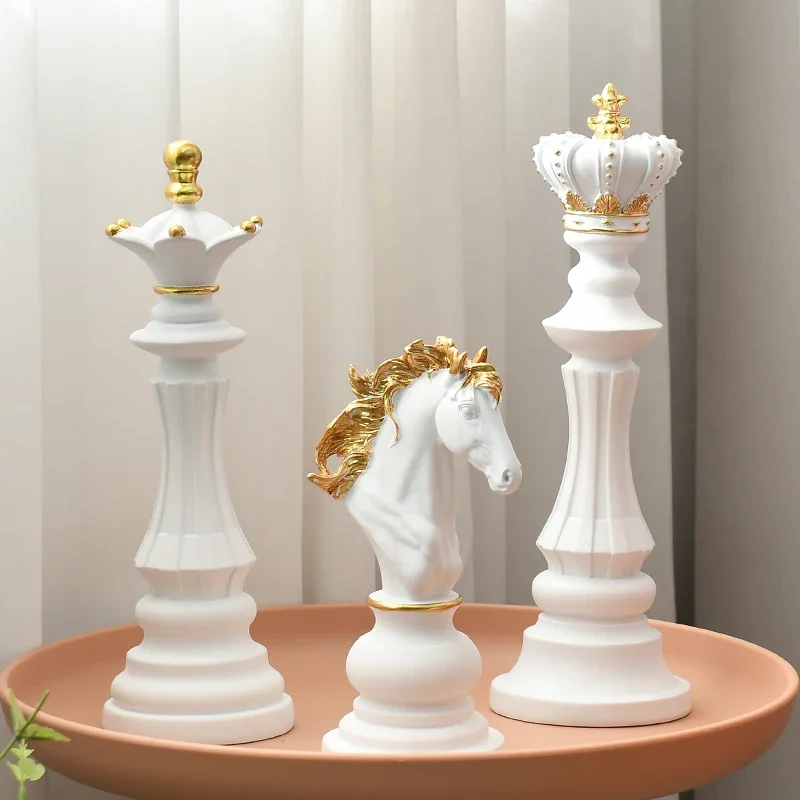 Queen Art Craft - New Nordic Chess Ornaments Chess Set